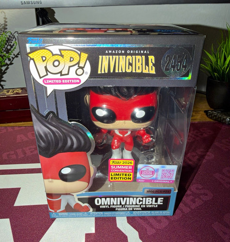 Funko pop invincible omni - invincible, omni-man